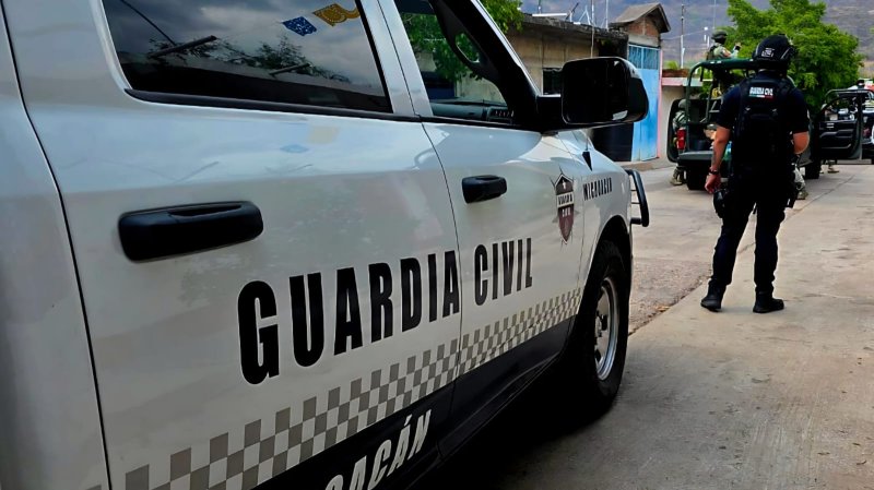 ⚠️ ApatzingánViol3nto ⚠️ Comerciante es b4l3ad0 al resistirse a ser “levantado”, en Apatzingán