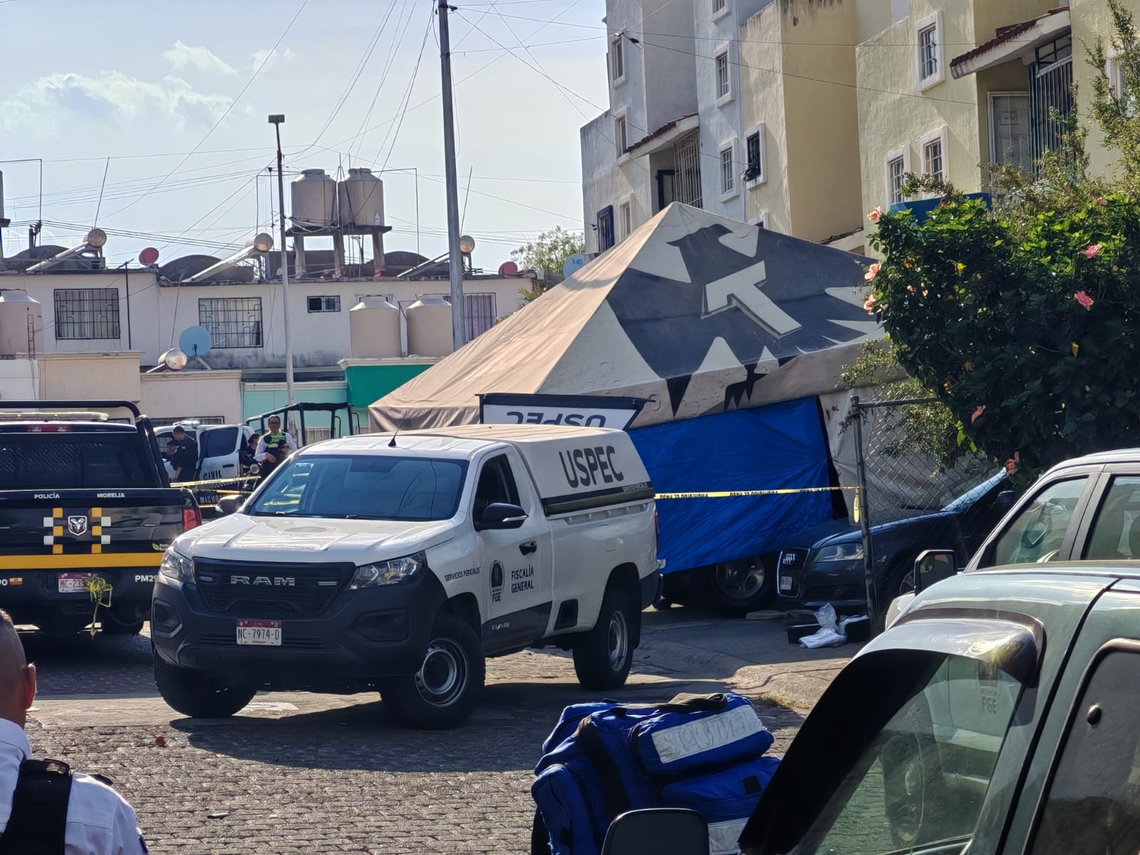 Balean a 3 hombres en el fraccionamiento Villas del Pedregal; hay 2 muertos