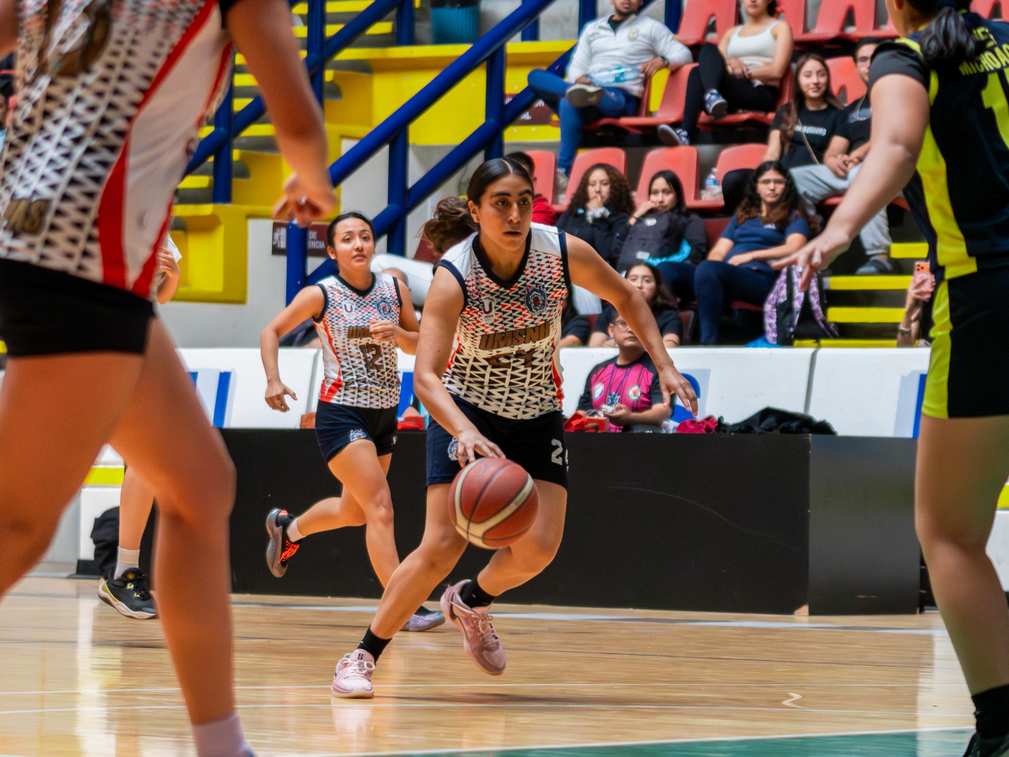 CALIFICAR A UNIVERSIADA NACIONAL, PRINCIPAL OBJETIVO DE EQUIPO DE BÁSQUETBOL FEMENIL DE LA UMSNH