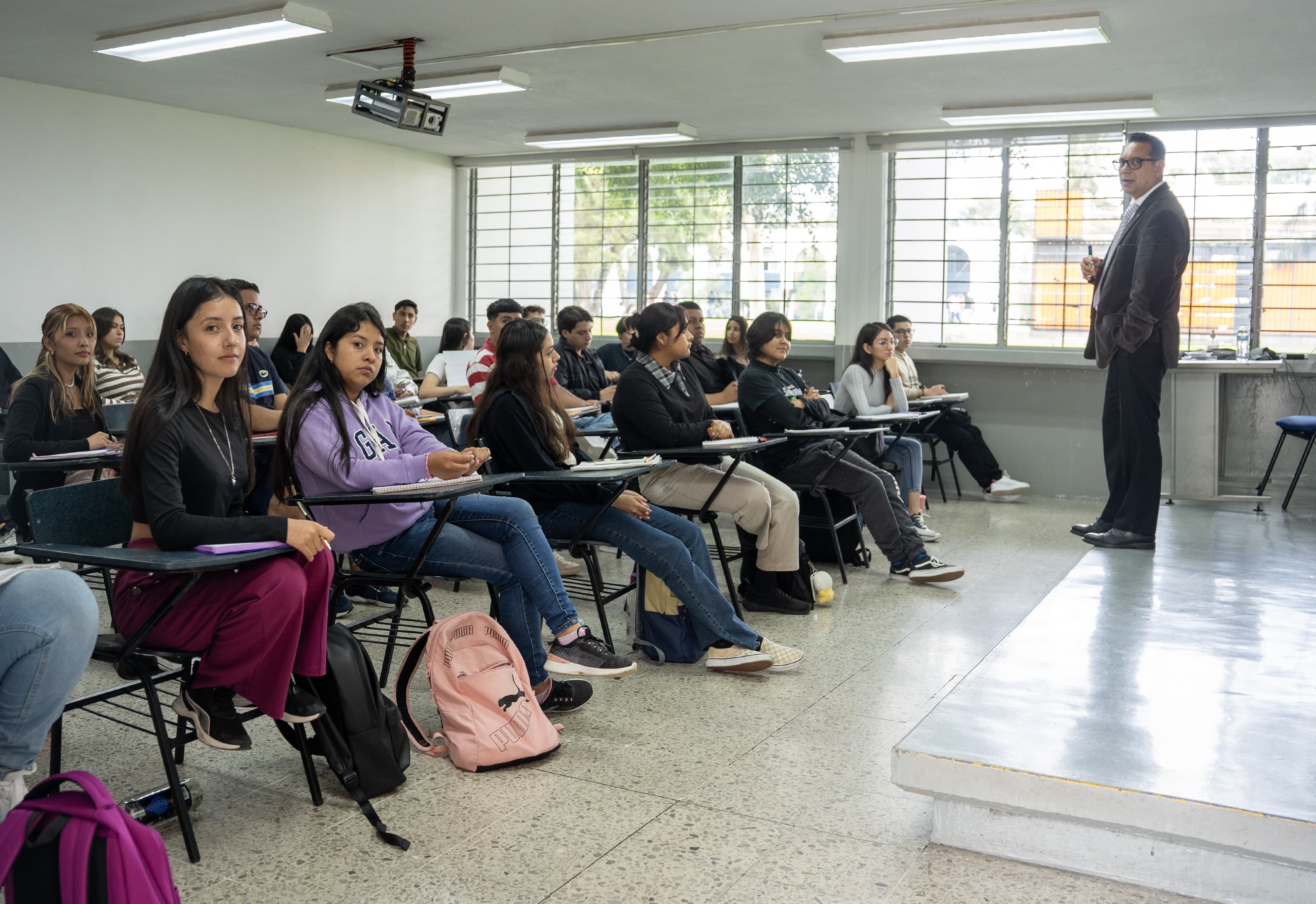 ABIERTA, CONVOCATORIA DE PROMOCIÓN DE PERSONAL ACADÉMICO DE LA UMSNH