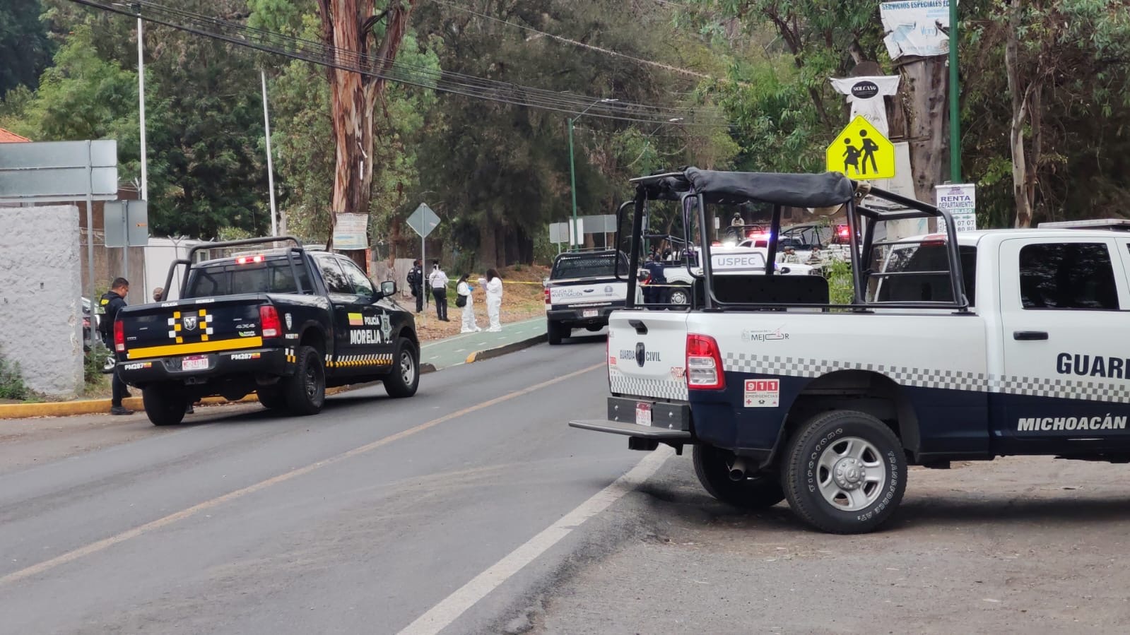 Acribillan a automovilista en la Antigua Carretera a Pátzcuaro, Morelia
