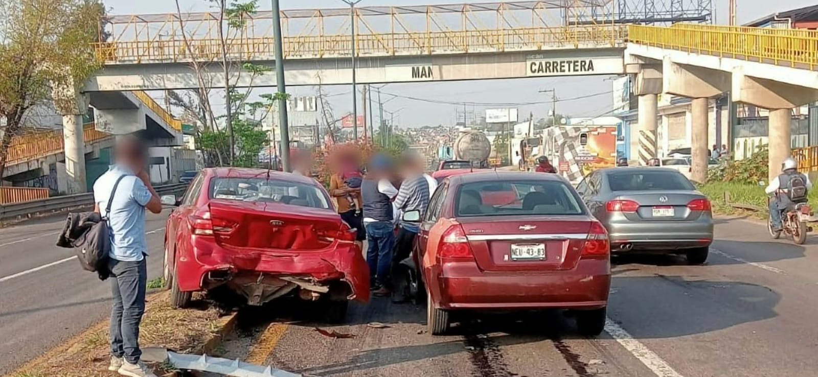 Se registra choqu3 vehicular múltiple en la Morelos Norte, salida a Salamanca