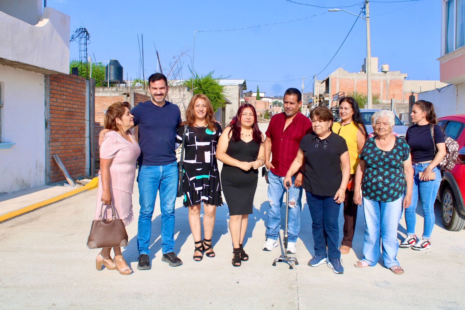 Yankel Benítez visita La Morita y refrenda atención directa a las familias morelianas