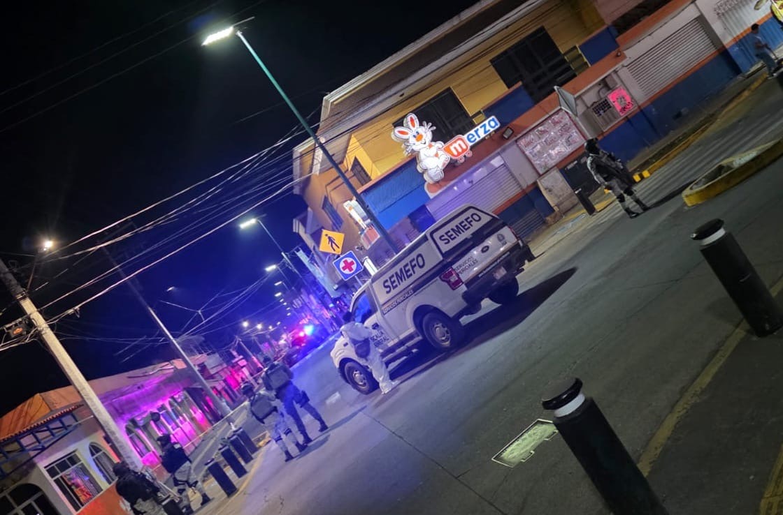 Automovilista asesinad0 a tir0s en la colonia San Francisco Uruapan 