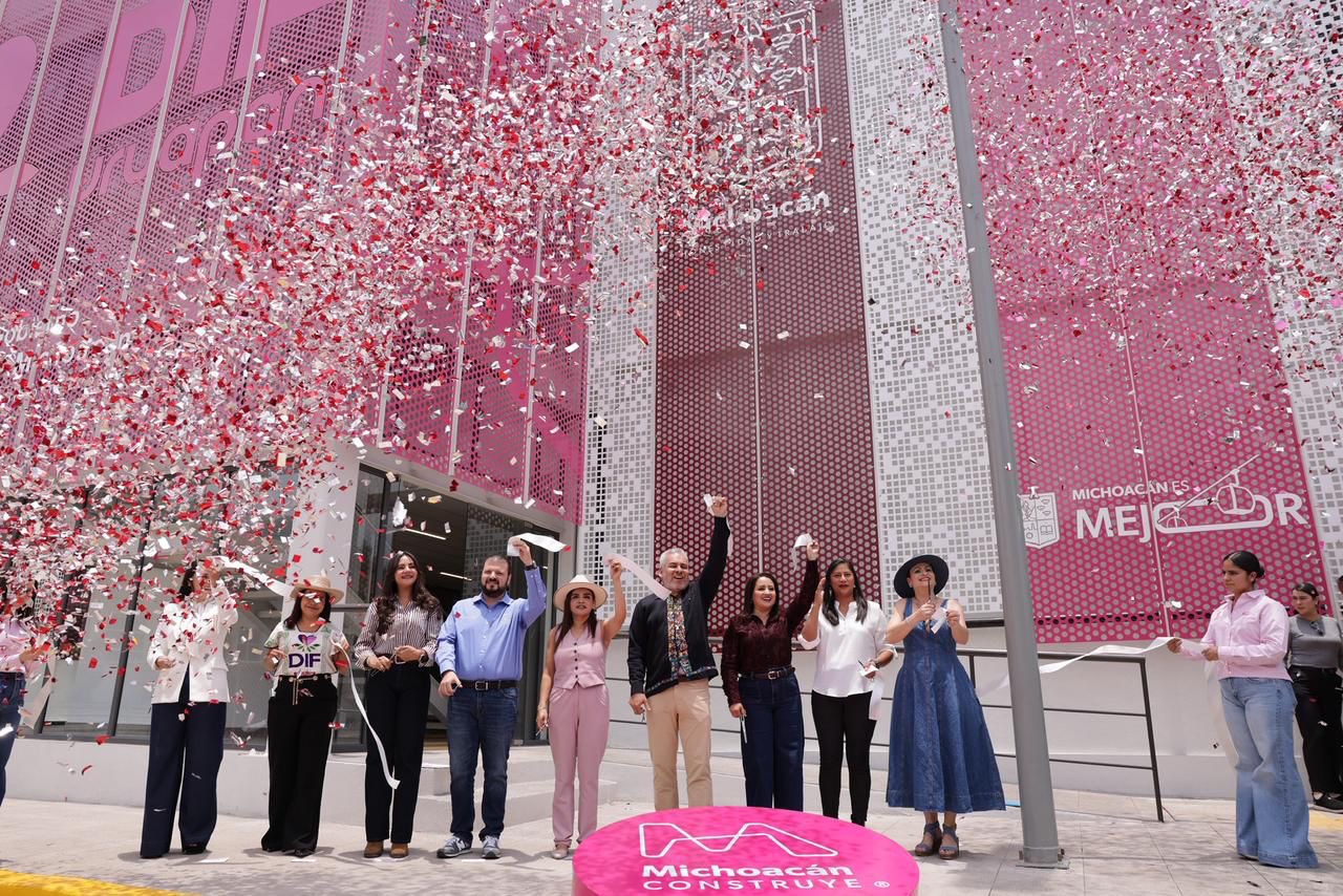 Inaugura Bedolla nuevo DIF Uruapan; dará dignidad y justicia social a miles de familias