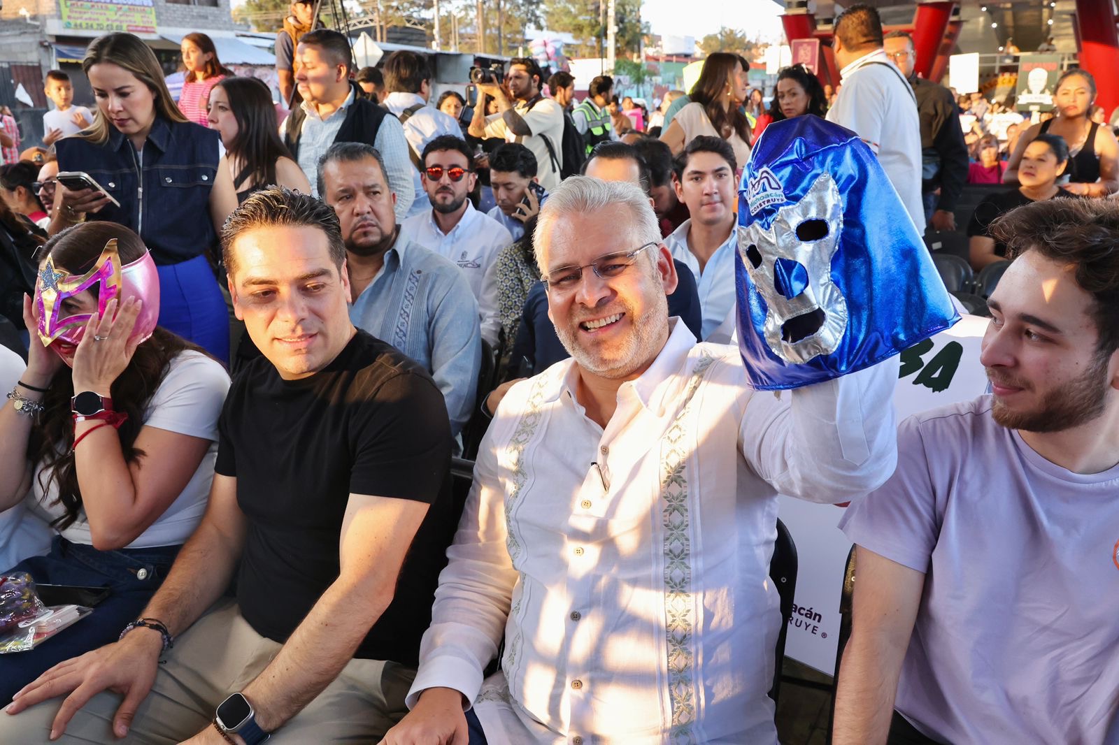 Celebra Bedolla primer aniversario del Paso Catrinas en Villas del Pedregal