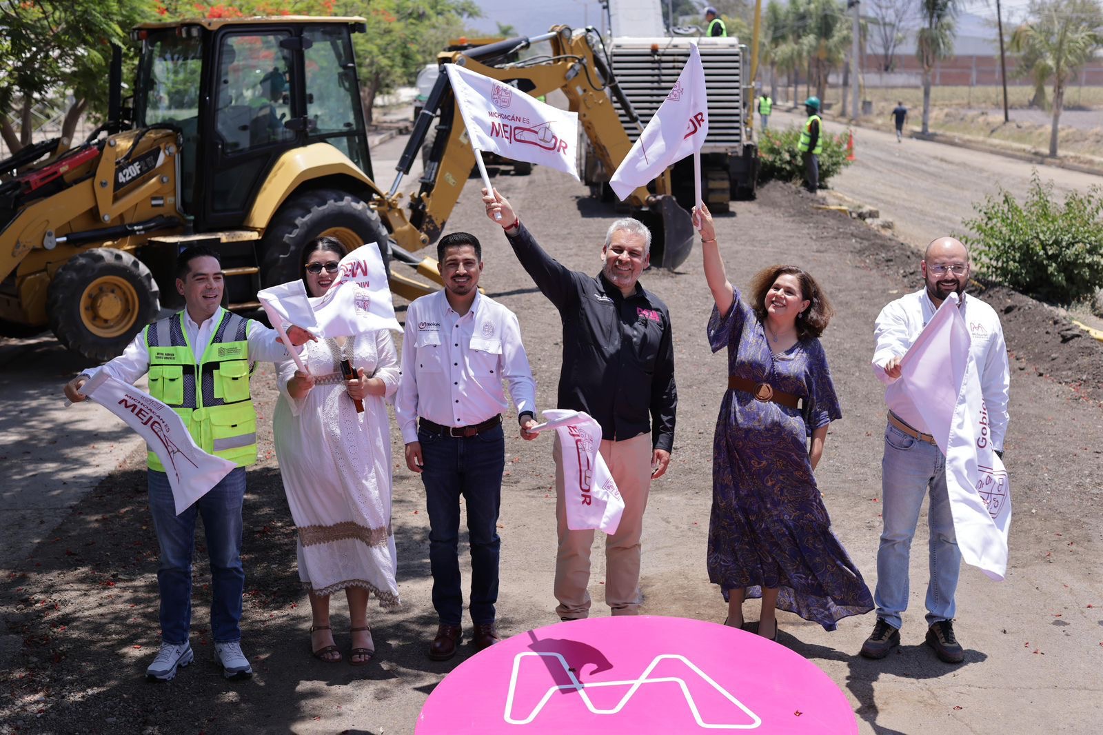 Arranca Bedolla rehabilitación del boulevard Lázaro Cárdenas de Yurécuaro