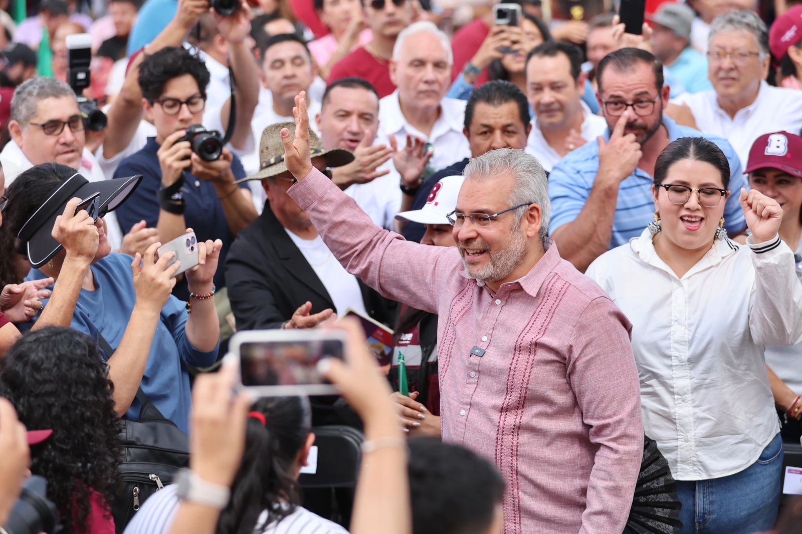 Desde Morelia respalda Bedolla a Sheinbaum y llama a la defensa de la soberanía nacional