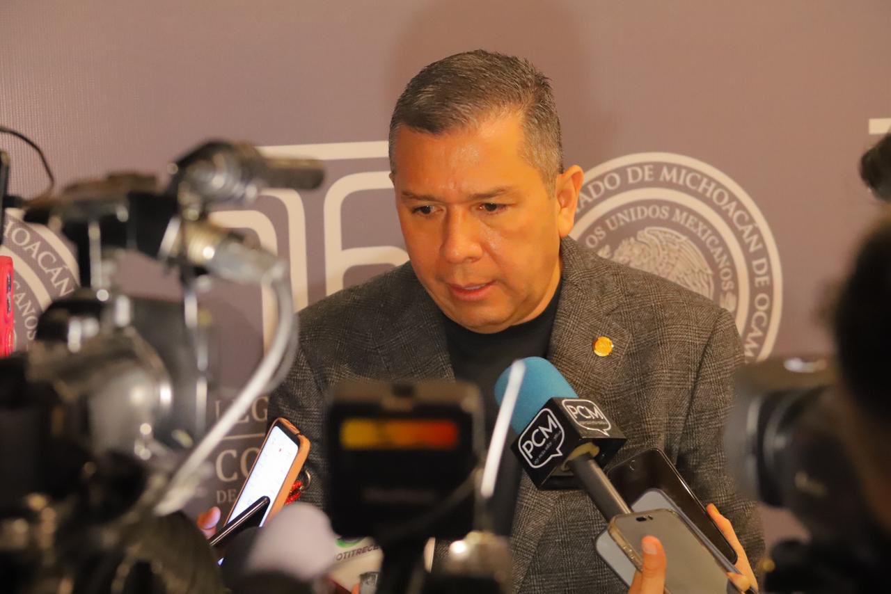 Por omisión del OOAPAS nuevas vialidades de Morelia se inundan y dejan sin agua a las familias: JC Barragán