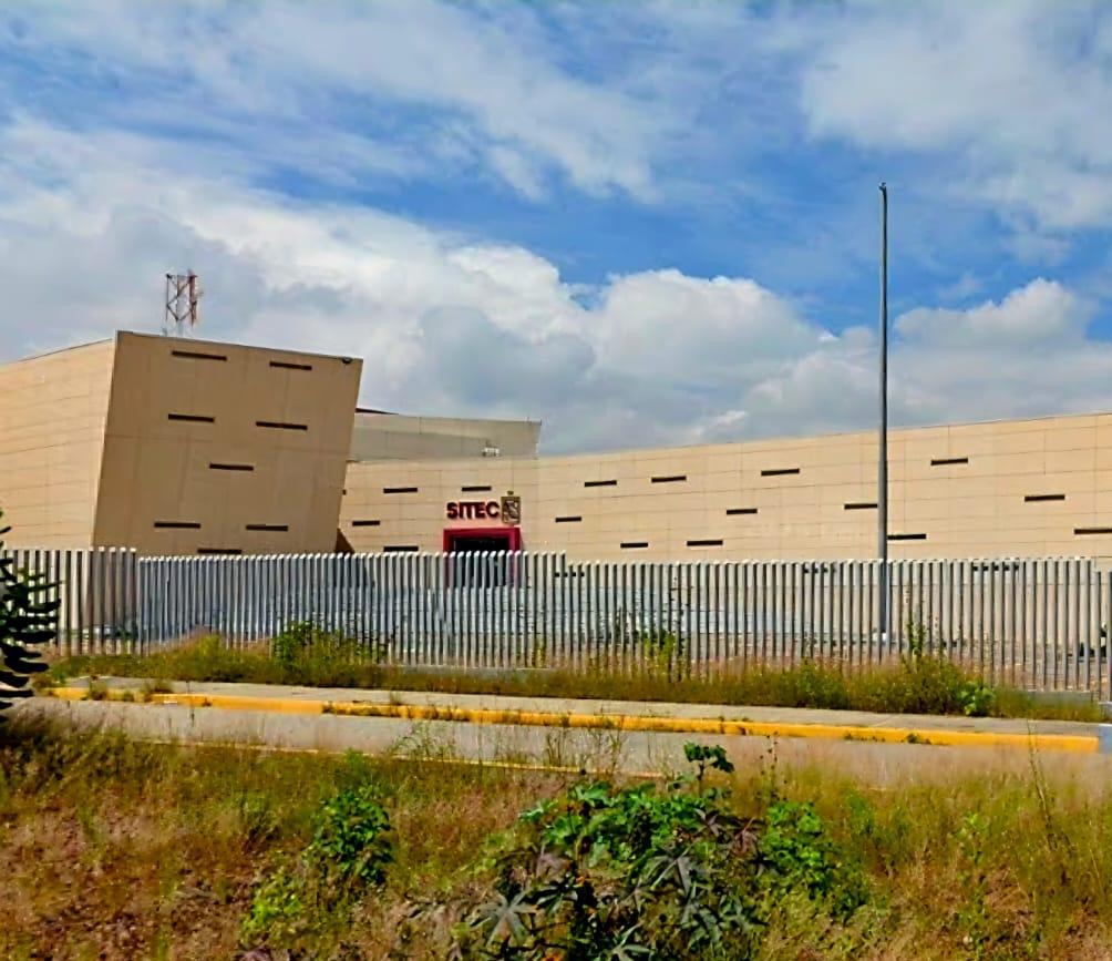 Se reporta la muerte de un policía las instalaciones del C5i, en Villas del Pedregal 