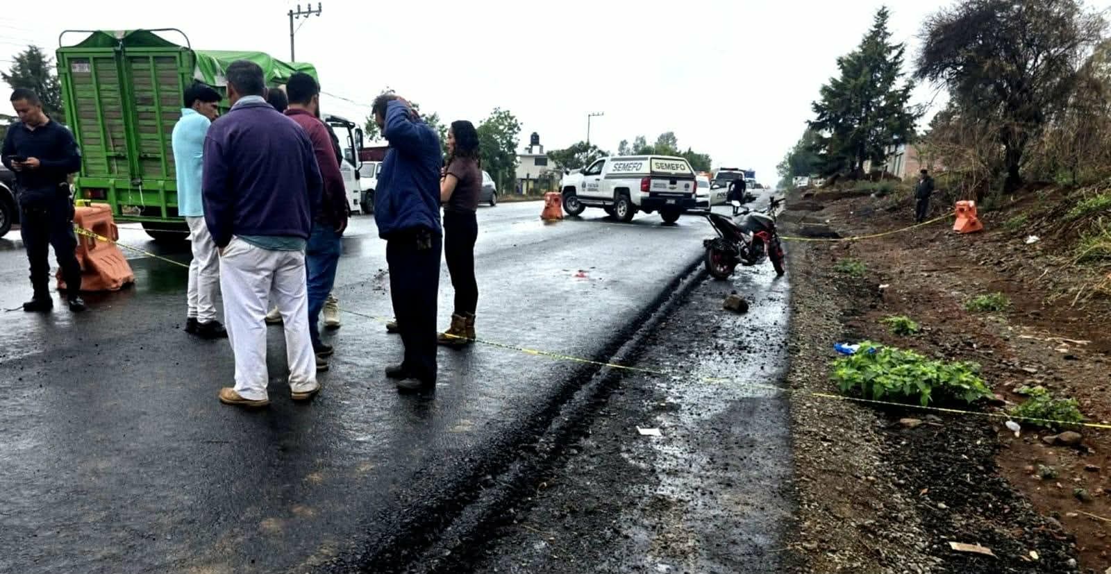 Motociclista fallece tras aparatoso accidente en la carretera Zitácuaro-Morelia 