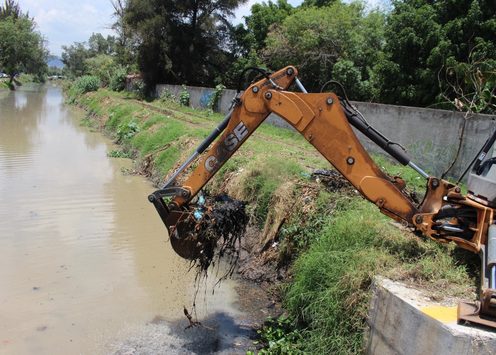 Gobierno de Morelia redobla limpieza de ríos y drenes