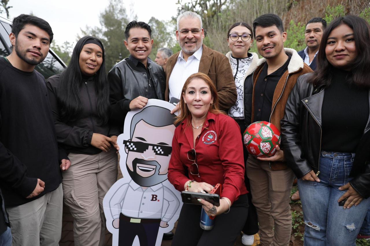 Con reforma constitucional “Data Datos Gratis” garantizará internet a 236 mil alumnos en Michoacán