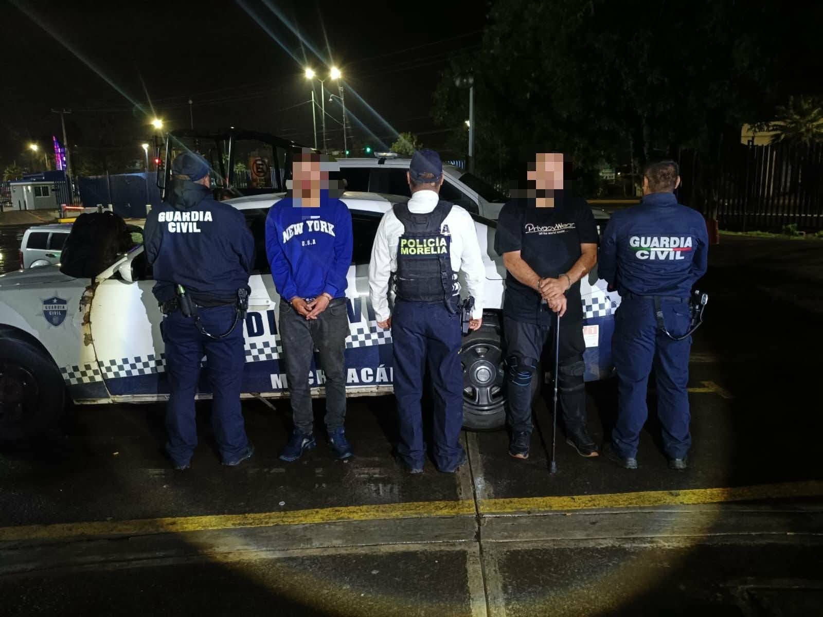 GC y Policía Morelia captur4n a dos presunt0s r0baoxxos