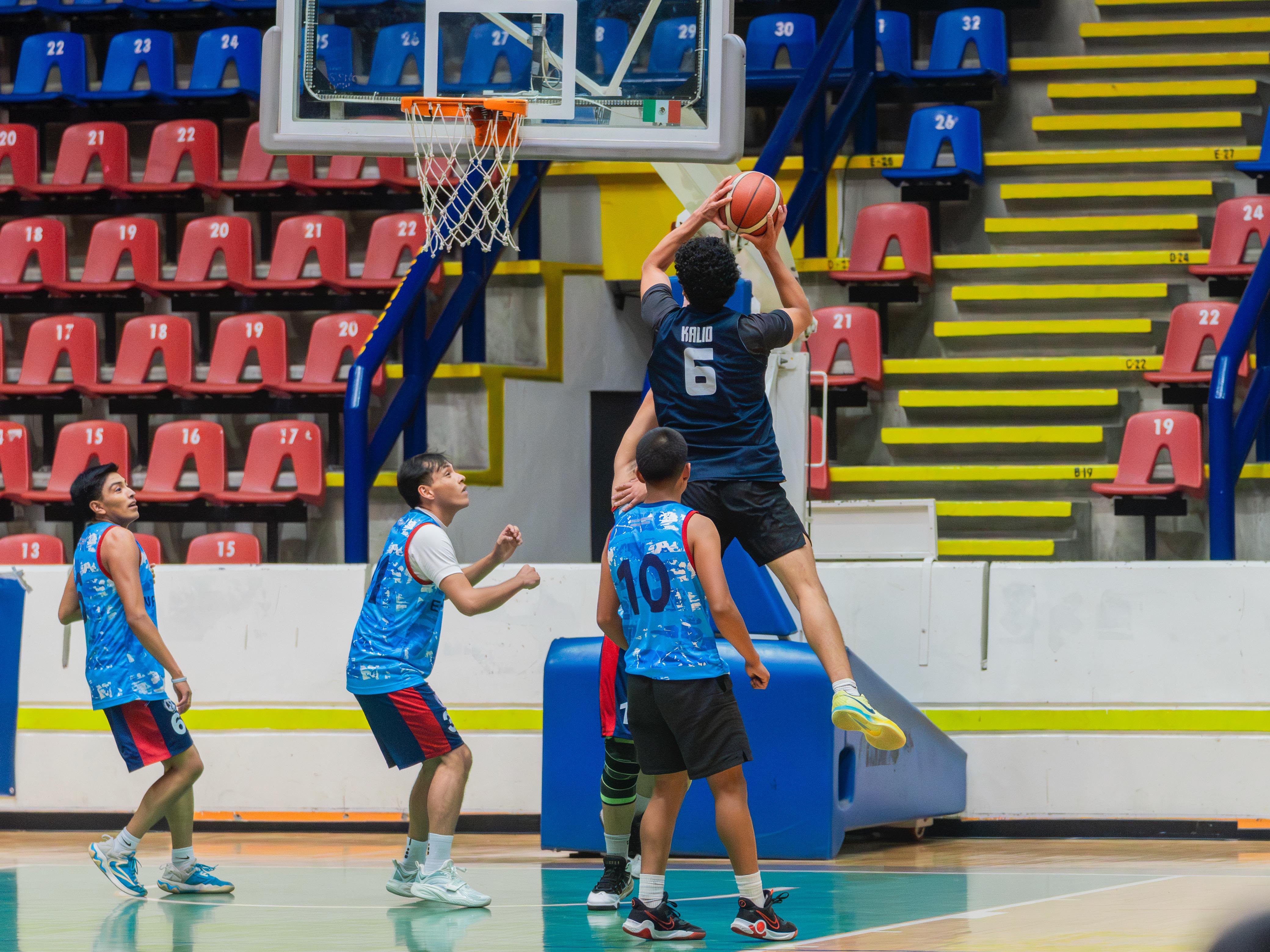 LISTOS LOS SEMIFINALISTAS DE BÁSQUETBOL VARONIL DE LOS JUEGOS NICOLAITAS