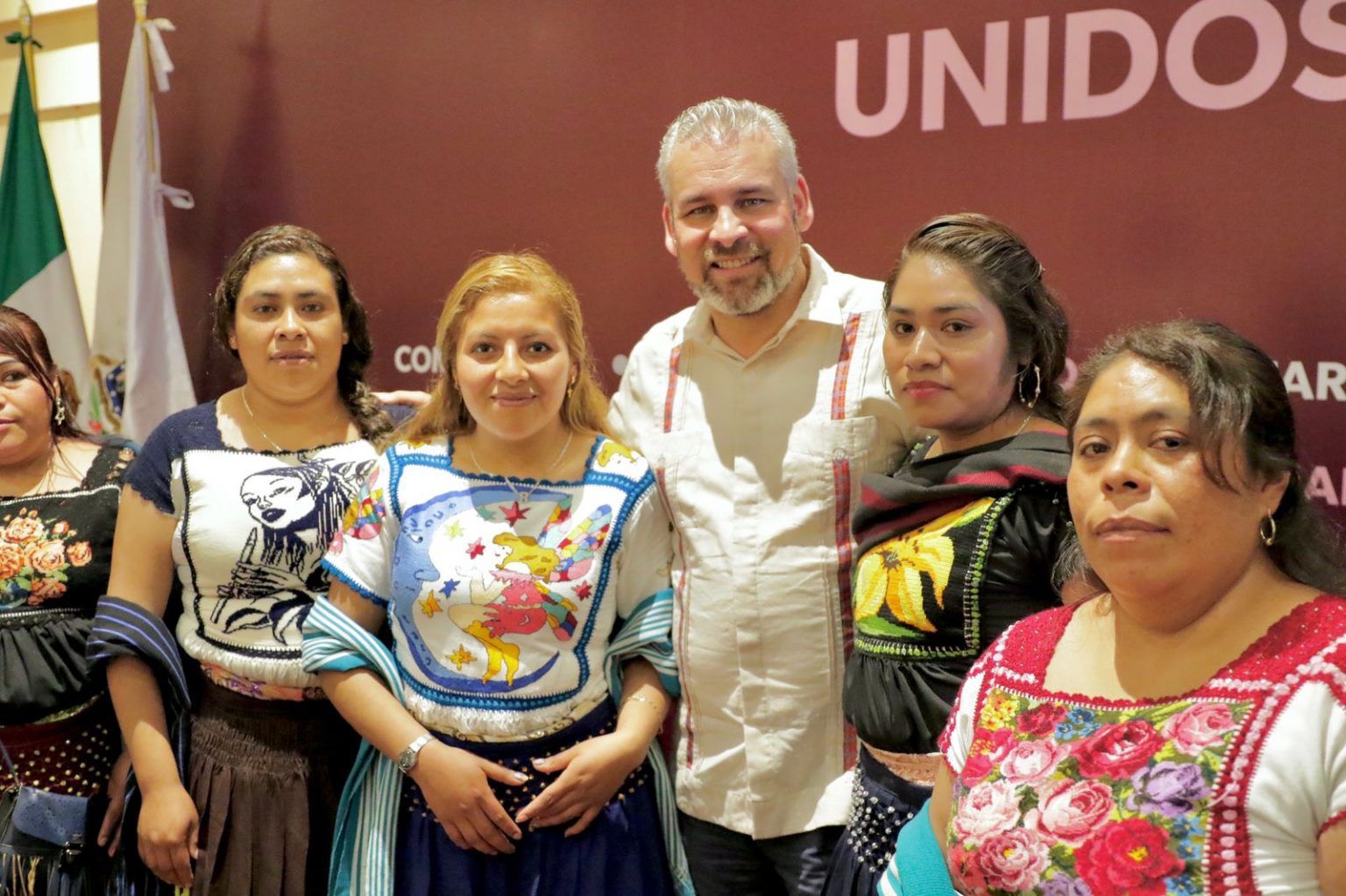 Pómaro hace historia al convertirse en la comunidad indígena número 52 en transitar al autogobierno: Bedolla