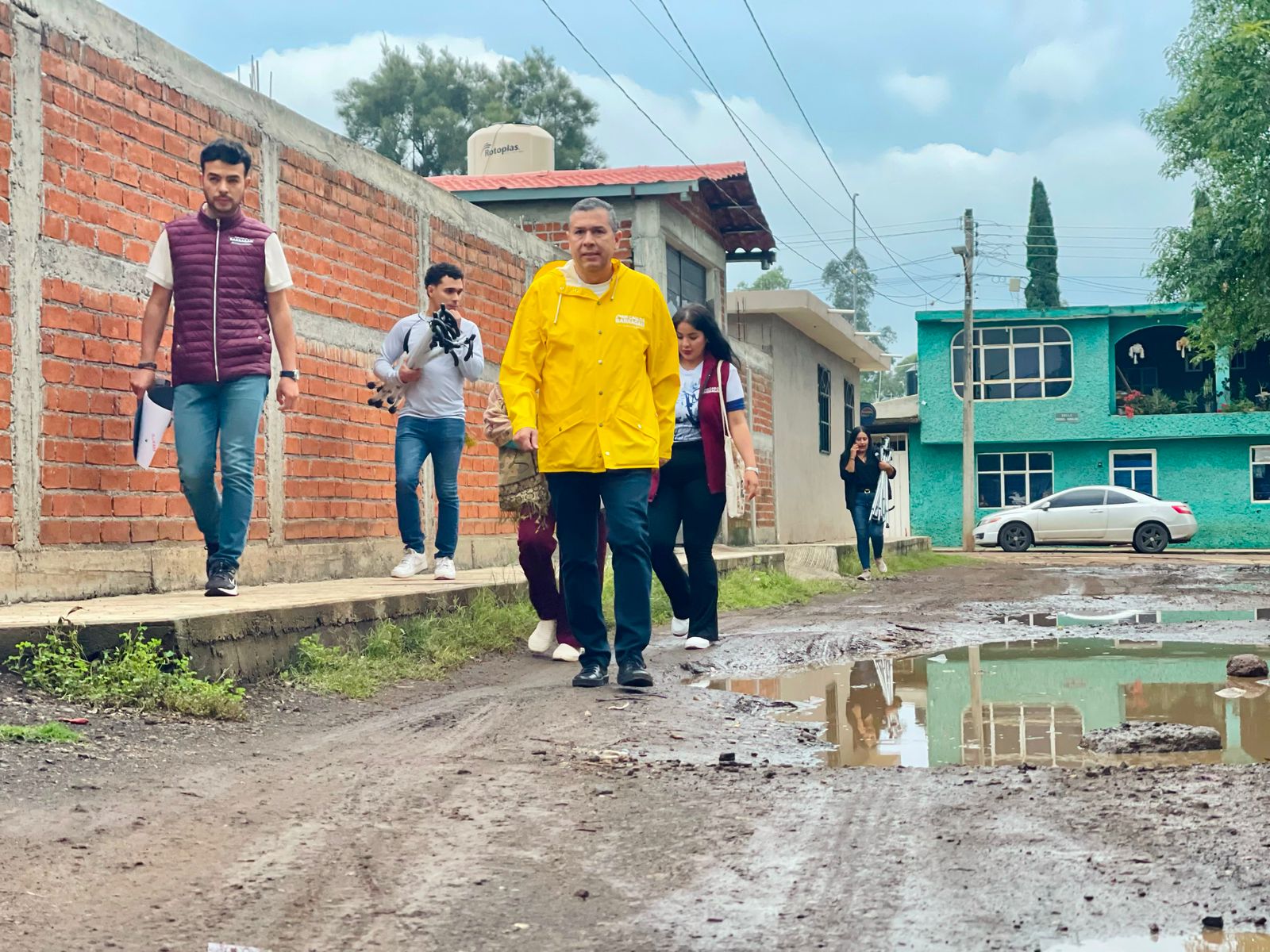 Los baches no los provocan las lluvias, los provoca la corrupción: JC Barragán
