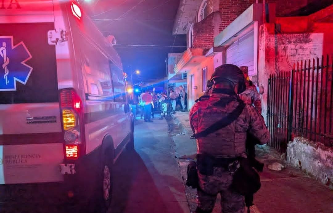 Grave joven tras ser baleado, en el Barrio de San Juan Quemado de Uruapan 