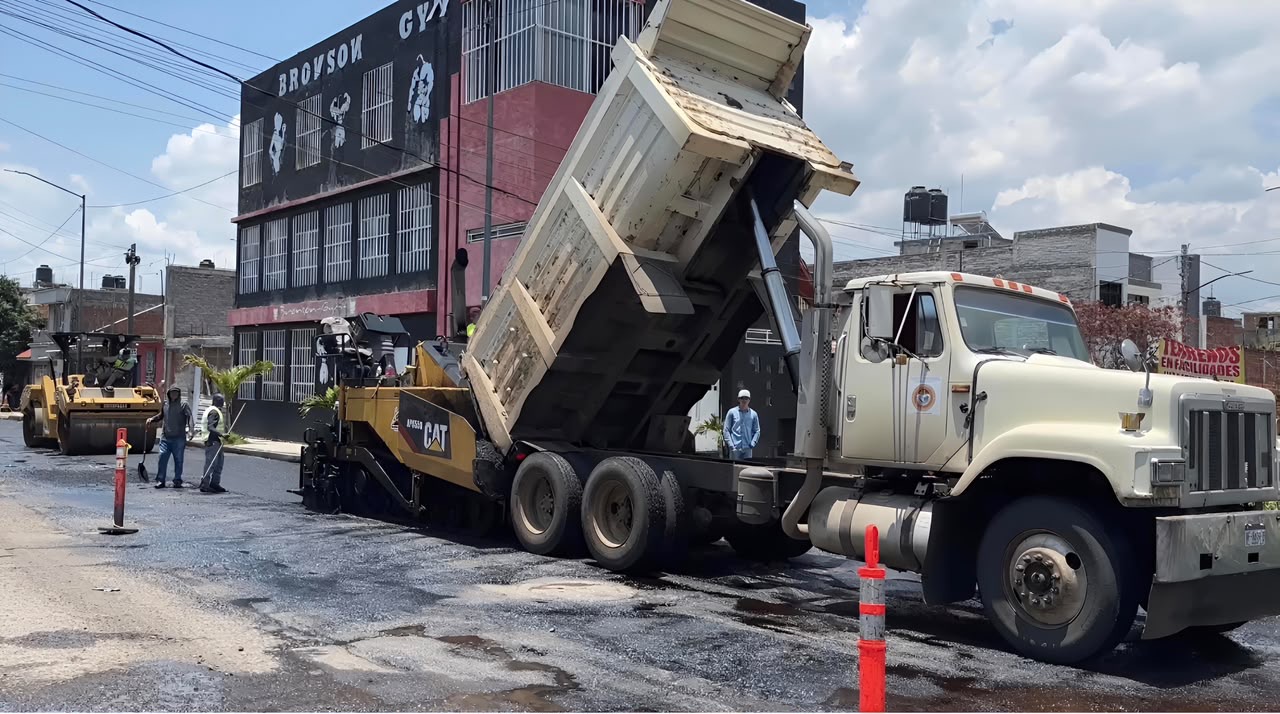 Vecinos y locatarios destacan rehabilitación de avenida Quinceo