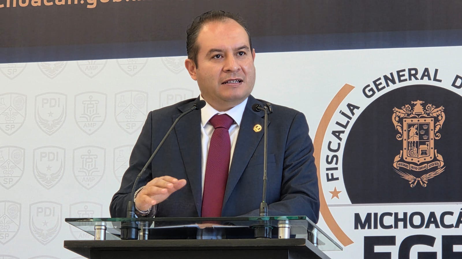 Capturan a dos presuntos responsables del ataque armado en la cachimba “Café La 100”, ubicada en Morelia