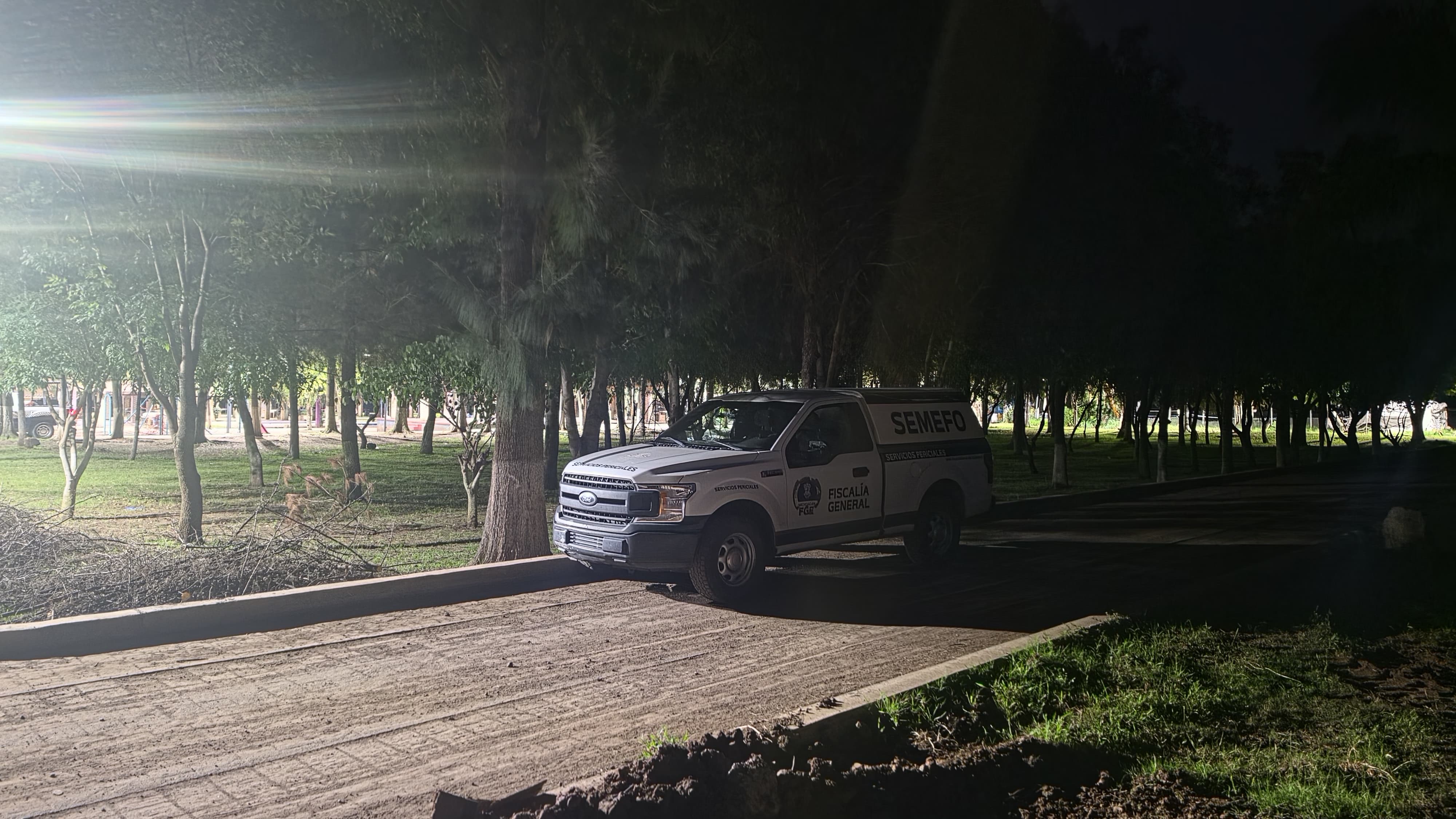 Con varios balazos en el rostro privan de la vida a un joven en la Presa de La Luz