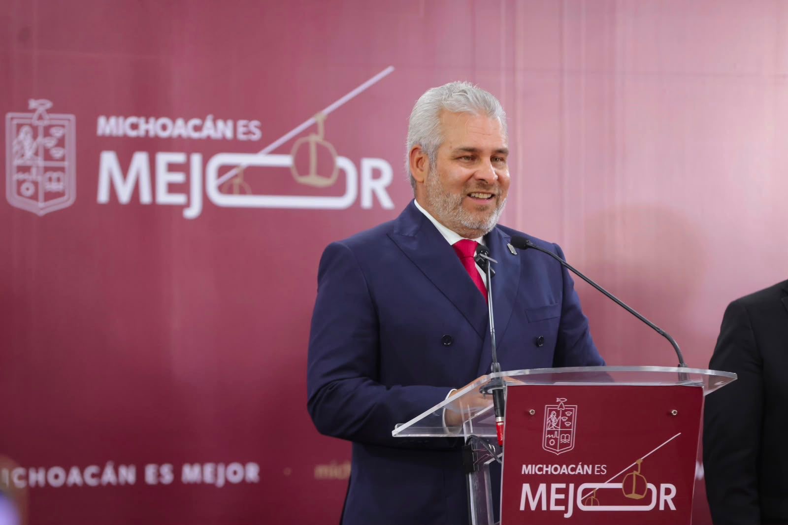 Ahorra Michoacán 42 mdp tras reestructuración en materia de transparencia: Bedolla