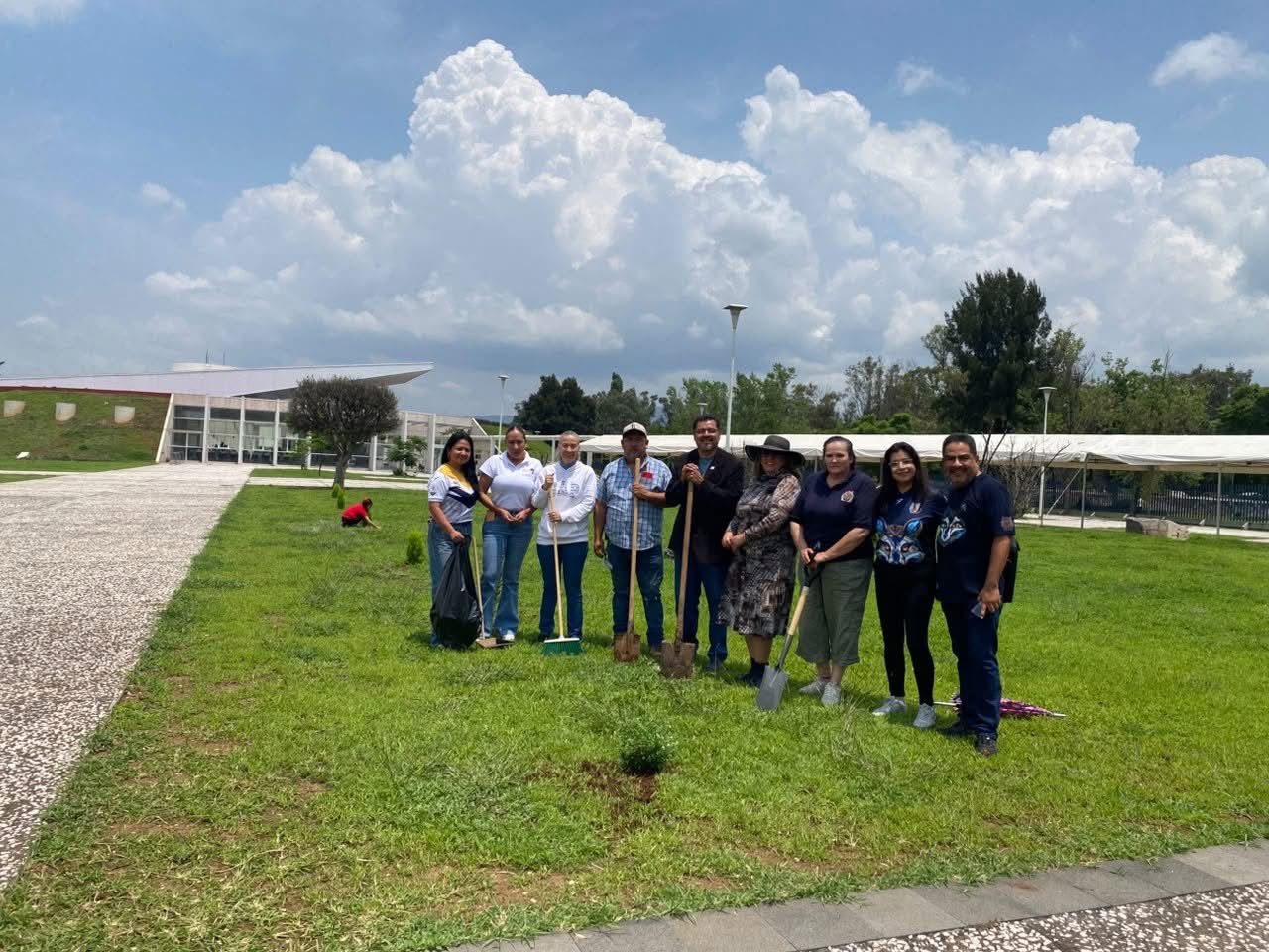 UMSNH SE ACTIVA EN LA JORNADA NACIONAL TEQUIOS POR LA TRANSFORMACIÓN Y CORTOS POR LA PAZ